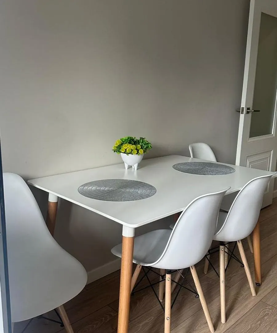 Apartments Jetisu Park Almaty Рядом С Арбатом , Тд Mega , Зеленым Базаром